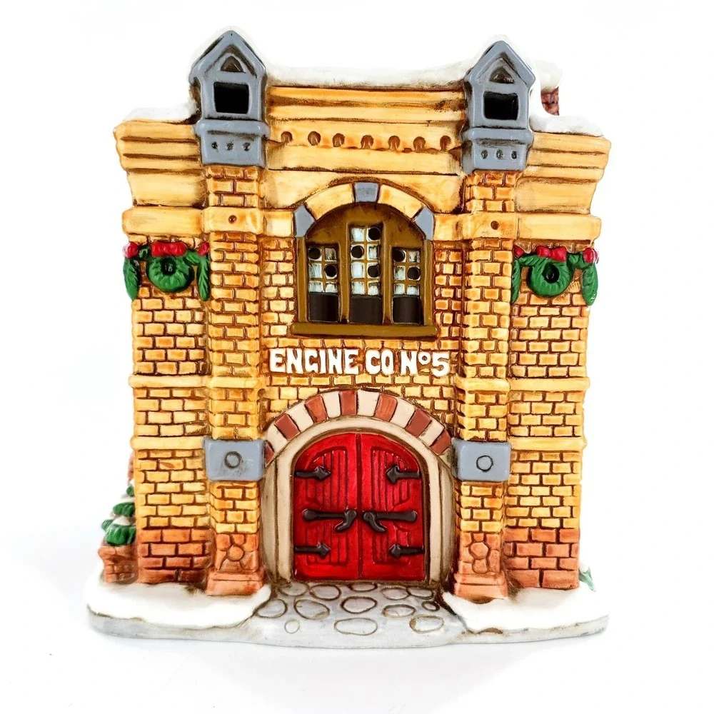 Vintage 1987 Lefton Colonial Village Christmas Engine Co No 5 w/ Light Tested
